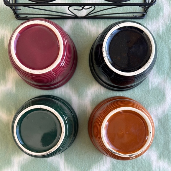 4 stoneware snacks or dipping Bowls with black Metal Holder - Picture 11 of 12